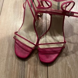 Basic pink Zara heels